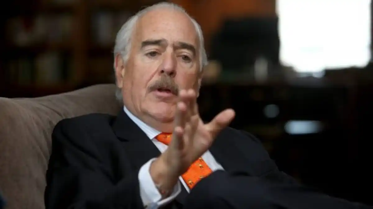 EXPRESIDENTE COLOMBIANO ANDRÉS PASTRANA critica posición del papa Francisco sobre crisis en Venezuela