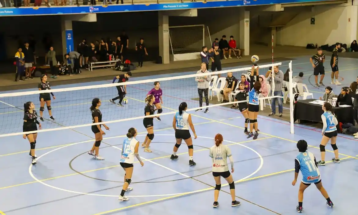 La Liga Municipal de Voley tuvo otra fecha de alto voltaje