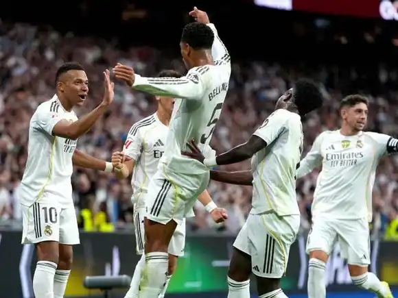 Real Madrid golpeó en el Bernabéu y ganó un clásico lleno de polémicas