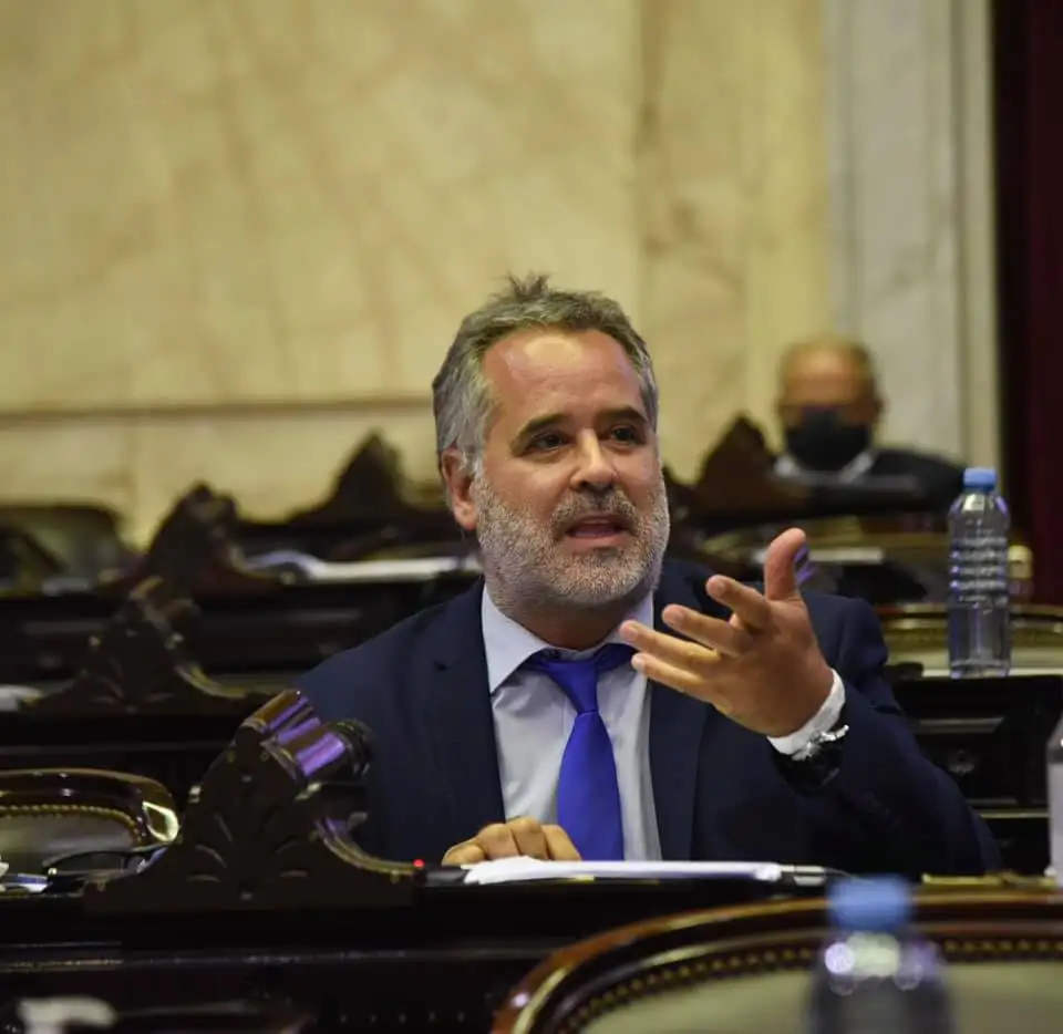 “No inventen una grieta más”, clamó el diputado tandilense Alejandro “Topo” Rodríguez