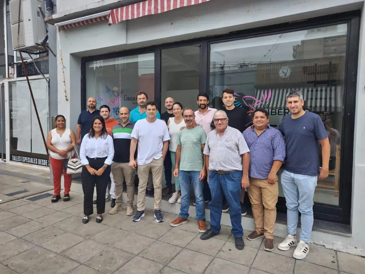reunión seccional libertarios en san pedro