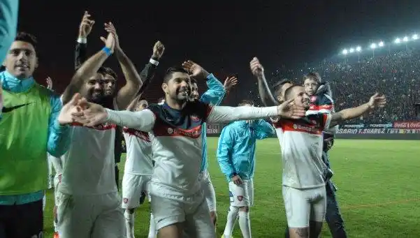 A San Lorenzo le alcanzó con el empate y juega la final con Lanús