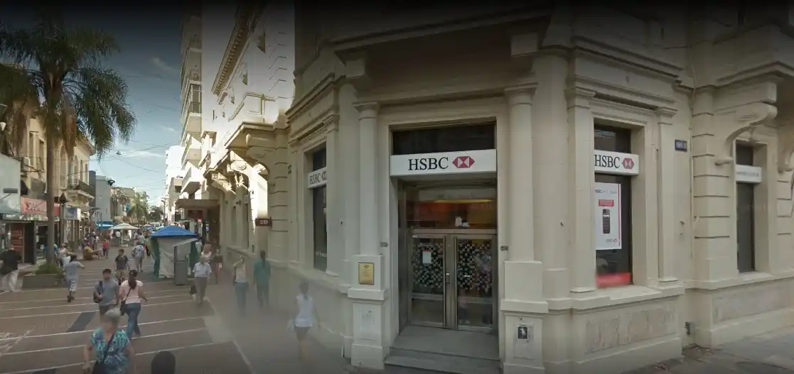 Banqueros planean negociar una paritaria a dos años