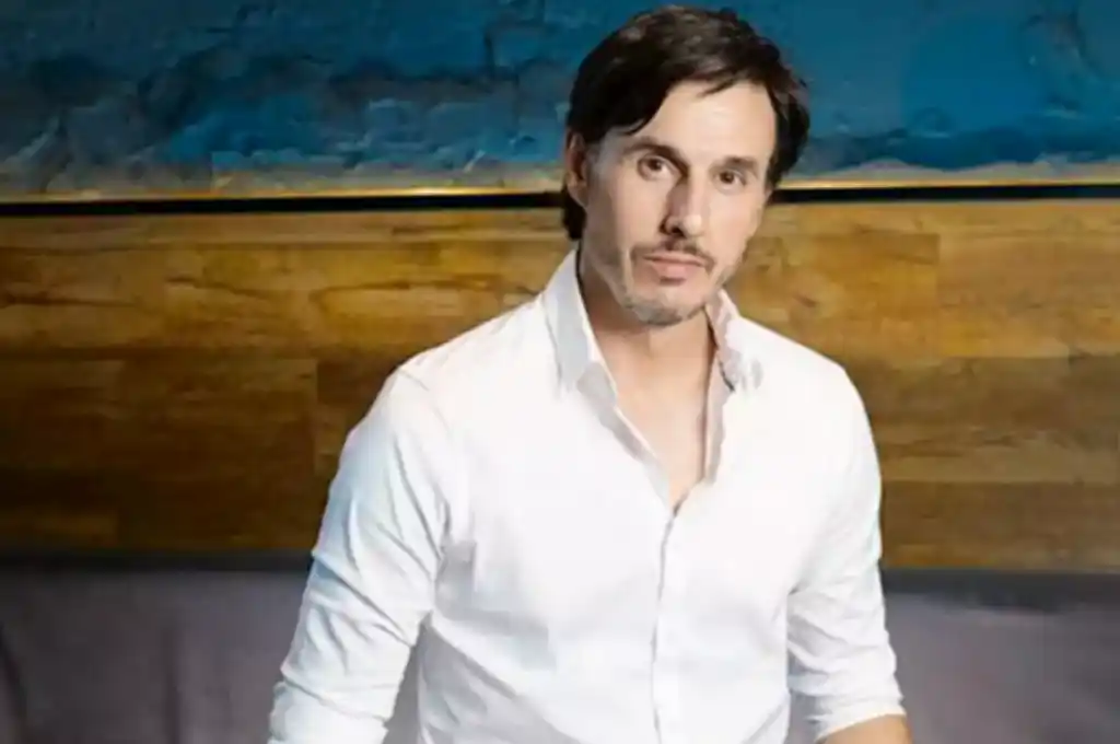 El marido de Pampita elogió a Iguacel: “Cuando asumió sacó 109 tasas y dejó 21 en funcionamiento”