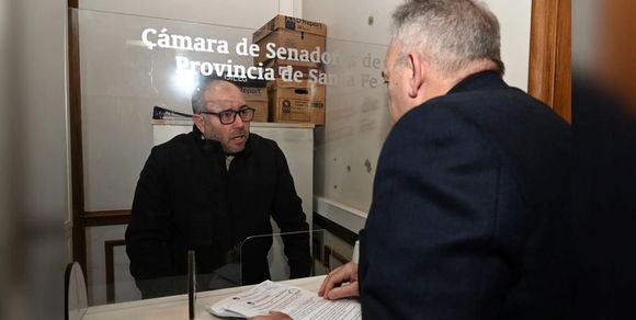 Identidades políticas a salvo: Cada partido de Unidos ingresó, por separado, su proyecto de reforma