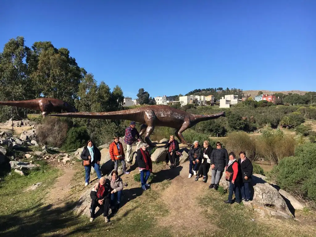 “Conociendo mi Tandil” suma nuevas salidas para abril y mayo con adultos mayores de distintos barrios