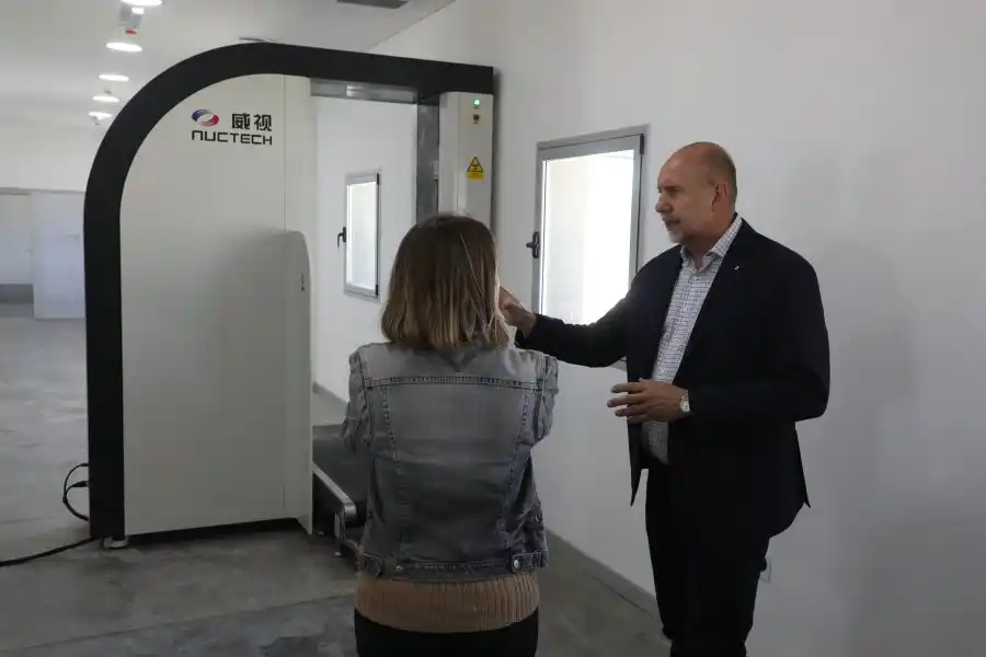 FOTOS | Perotti recorrió la finalización de obra de la nueva alcaidía de la ciudad de Santa Fe