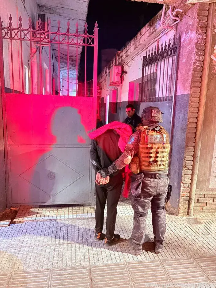 Abuela, nieta y un “colaborador” fueron detenidos por venta de cocaína en Villa del Totoral