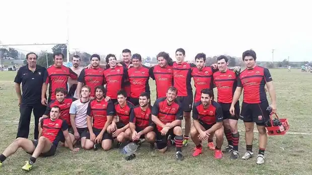 Triunfo de Central y derrota de Carpinchos