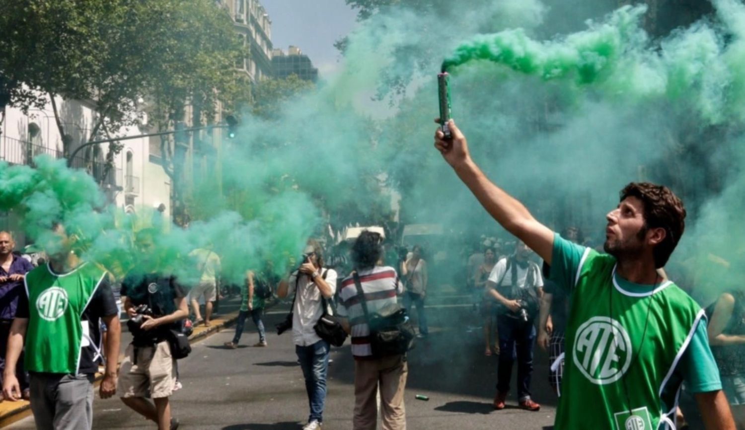 ATE convoca a una movilización frente a la Municipalidad para reclamar en contra del decretazo