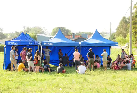En un nueva asamblea en La Movediza se decidió unir los reclamos en un litigio colectivo