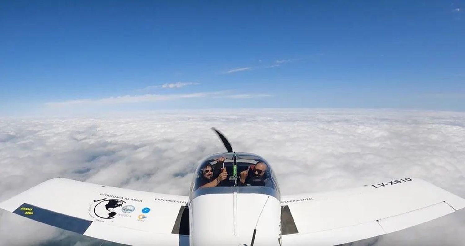 Proyecto Correcaminos: dos argentinos unen Ushuaia y Alaska en un avión experimental propio