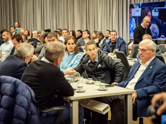 debate atletas presupuesto