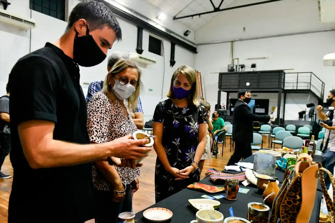 Emprendedores de Gualeguaychú se sumaron a la marca "Manos Entrerrianas"