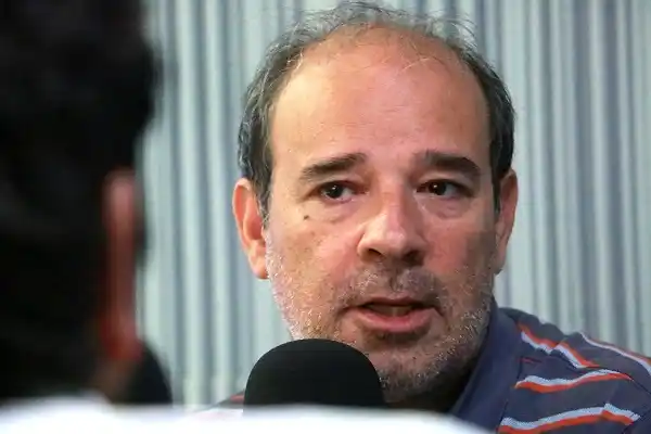“Nosotros bregamos para que las comisiones vecinales sean apolíticas”
