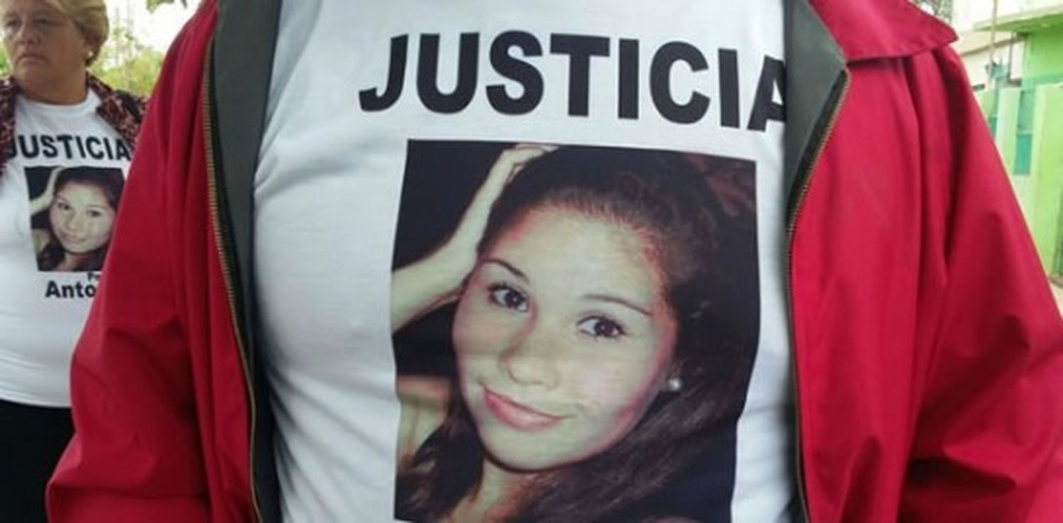 Familiares de Antonella Olmedo siguen reclamando justicia