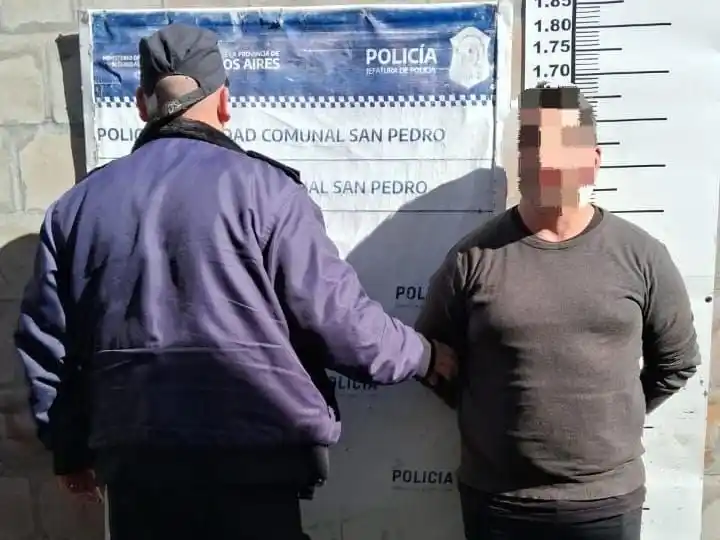El agresor tiene 49 años y la víctima 25.