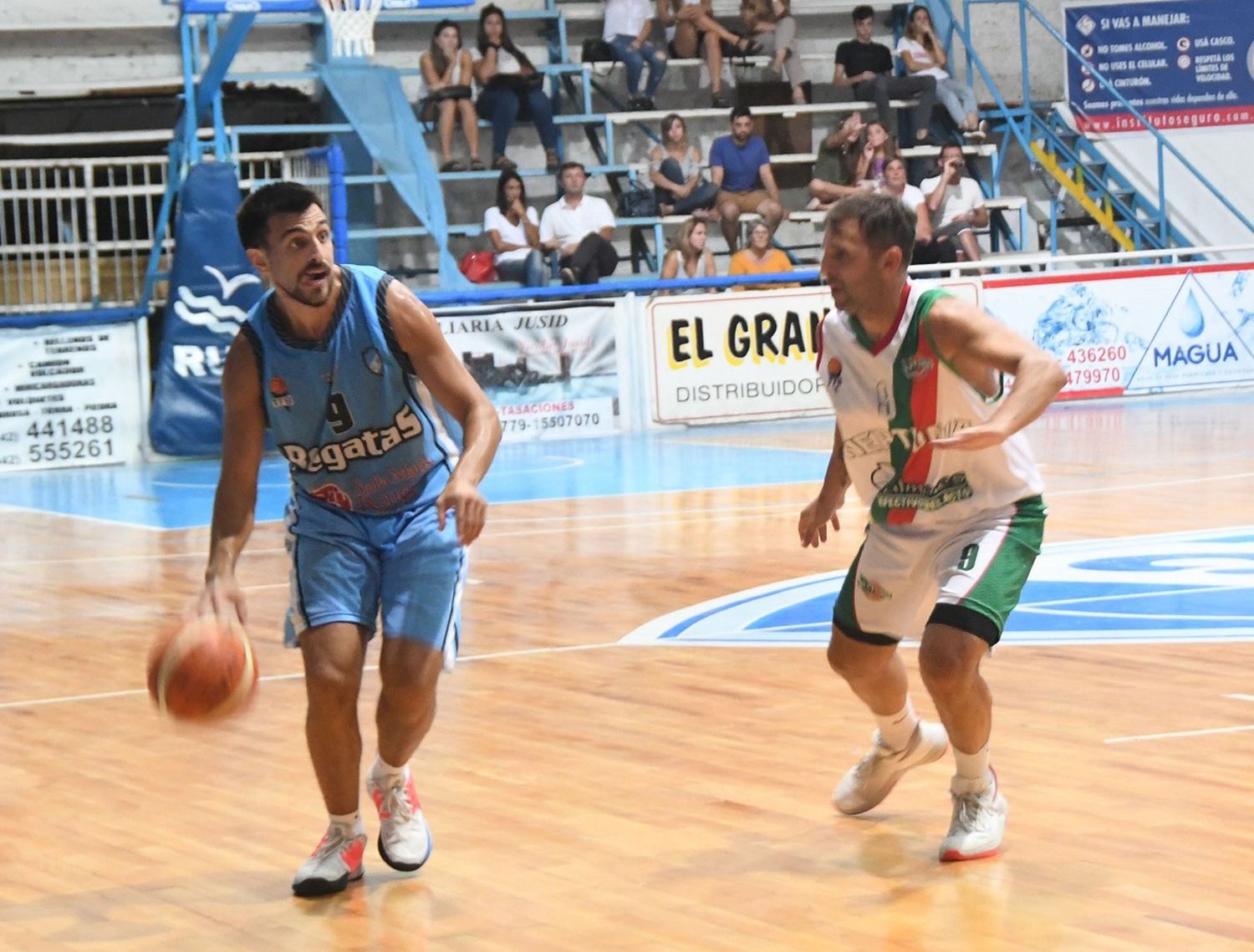 Neptunia se quedó sin resto y terminó cayendo ante Regatas Uruguay