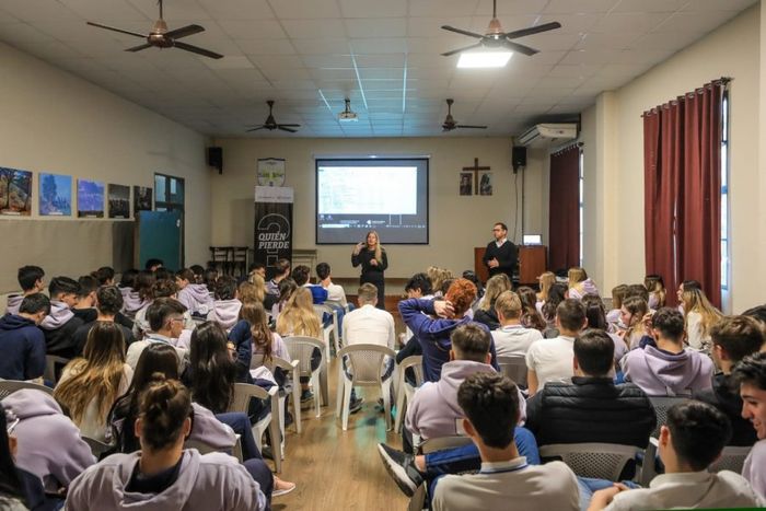 Los alumnos y alumnas de quinto año del Colegio San José finalizaron el curso “Mi primera licencia” 