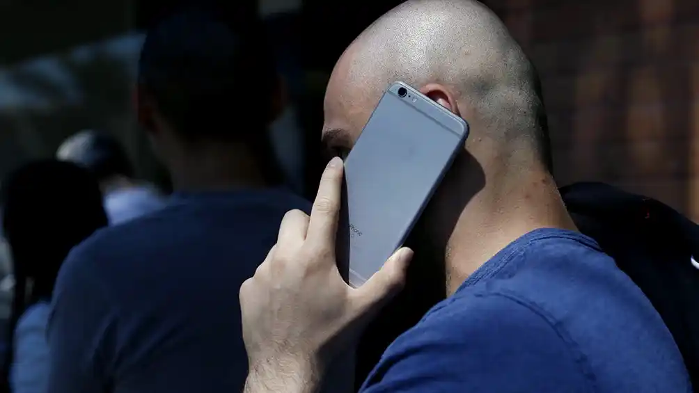 Extienden congelamiento de precios de la telefonía prepaga