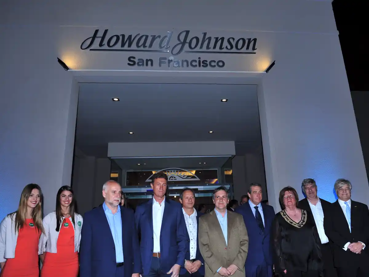 Llaryora: “Este  hotel demuestra que tiramos todos para el mismo lado” 