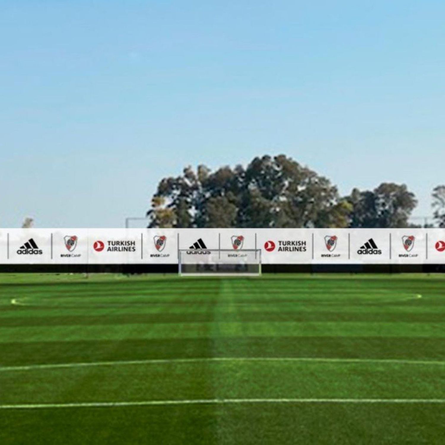Sin su predio habilitado, River jugará el martes