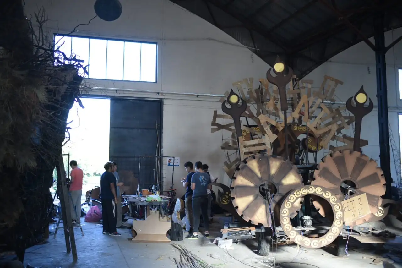 Con modelos a escala y en formato exhibición: así serán las Carrozas Estudiantiles 2021