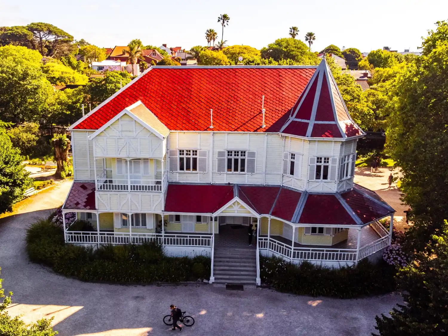 Todas las actividades se desarrollarán en Matheu al 1851.