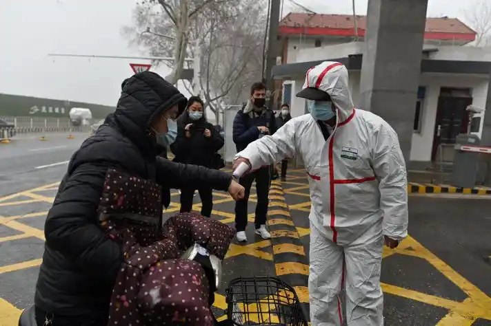 CONTAGIADOS alcanzan los 103 mil en el mundo