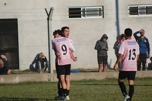 Black River tuvo su revancha