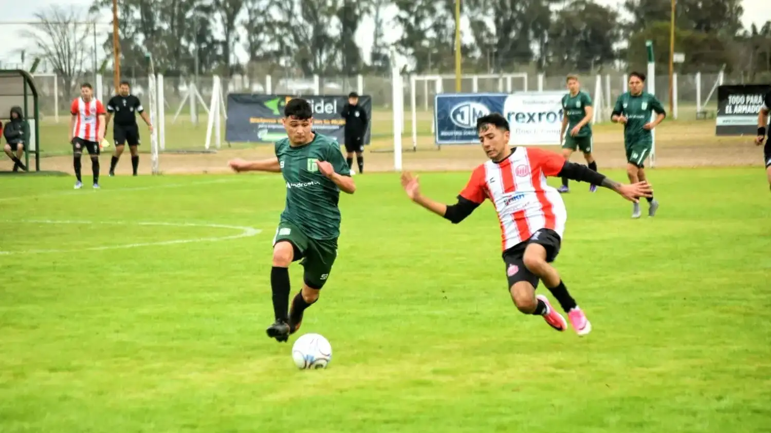 Sportivo y Antártida, los que mandan entre los locales