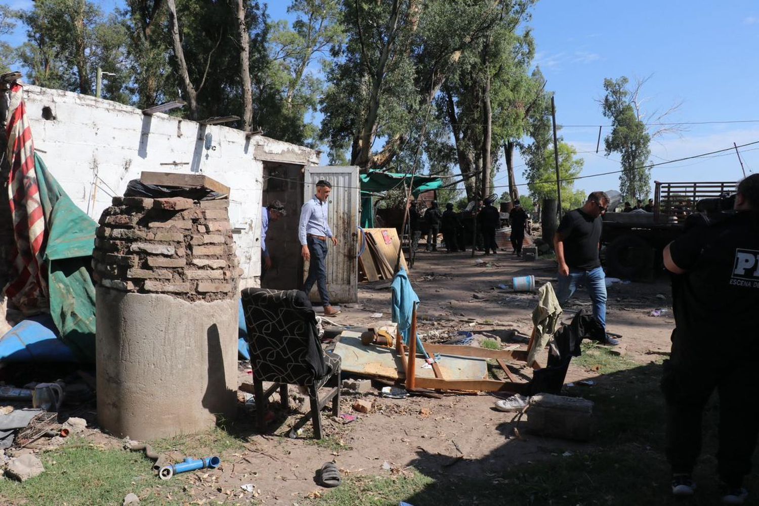 Desactivaron tres búnkeres de droga en una localidad al oeste de la provincia