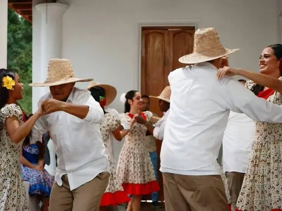 Cortesía