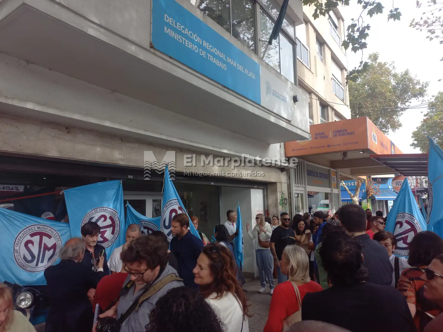 El reclamo busca beneficiar a los más de 300 trabajadores que se desempeñan en la Dirección de Niñez y Juventud.