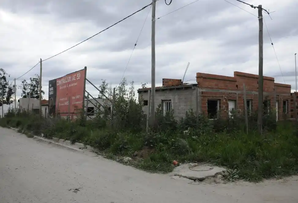 Llano atribuyó intencionalidad política por el  barrio Universitario