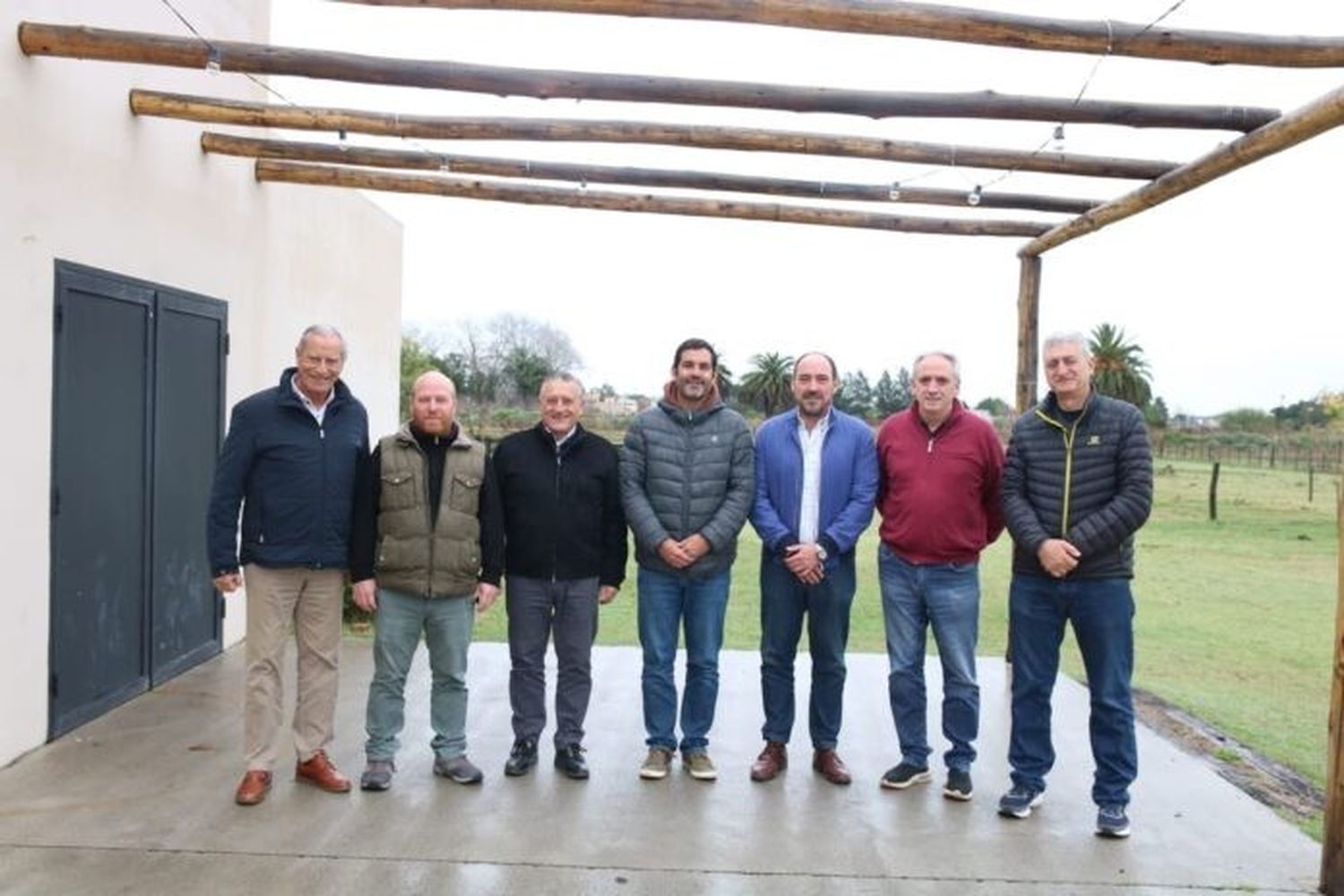 Intendentes peronistas de la Quinta Sección respaldaron a Kicillof en su disputa con Milei