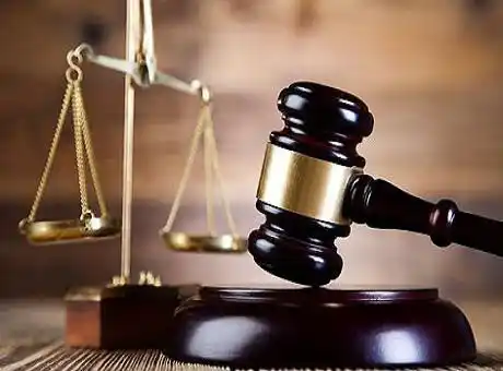 Justicia abarrotada