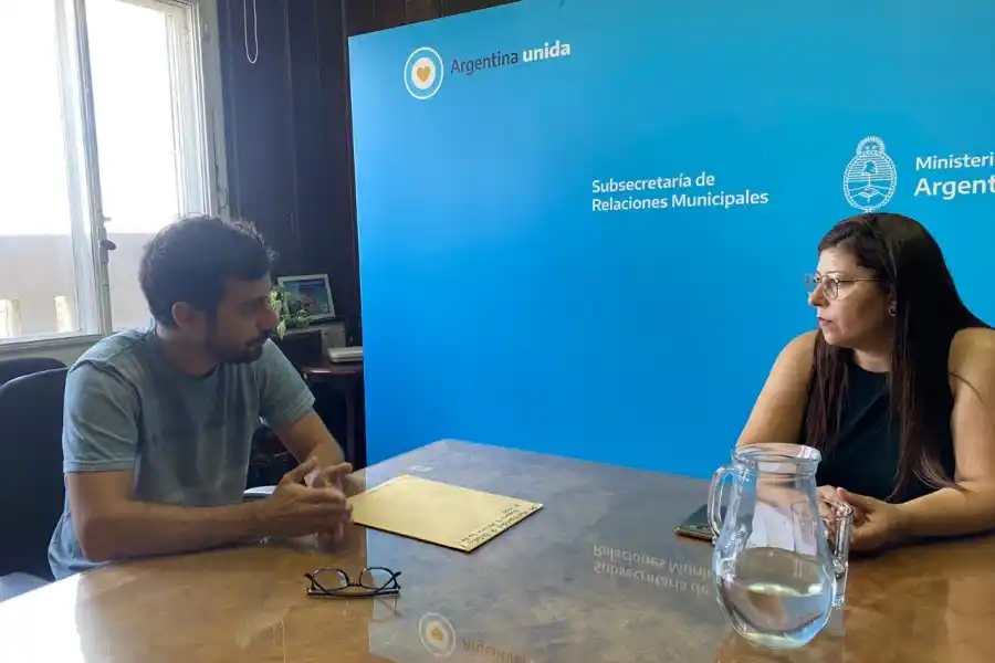 El municipio firmó el convenio del programa Federal de Municipios de Pie