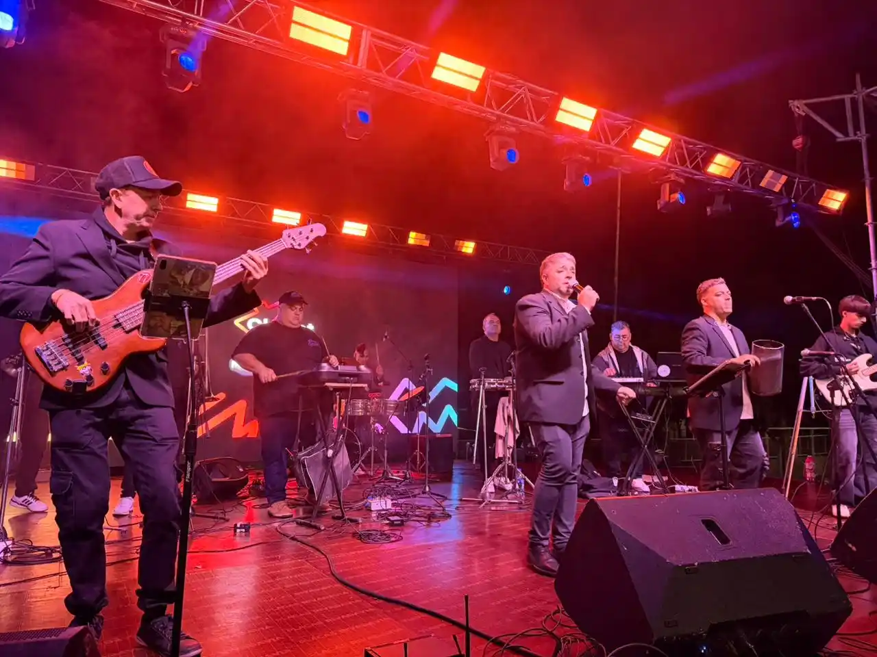 El cierre quedó en manos de La Nueva Cumbia, que prolongó el clima festivo hasta las primeras horas del domingo. Foto: Gentileza.