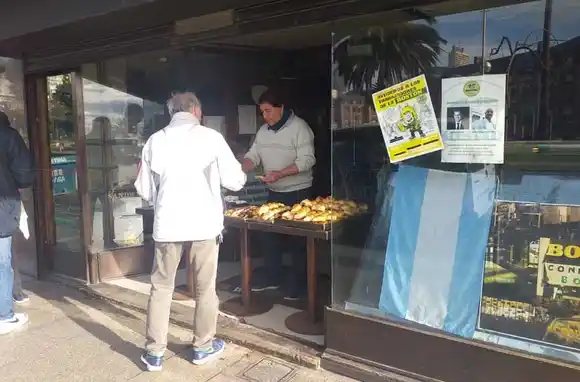 Tras un año de lucha, reabrirá la confitería Boston