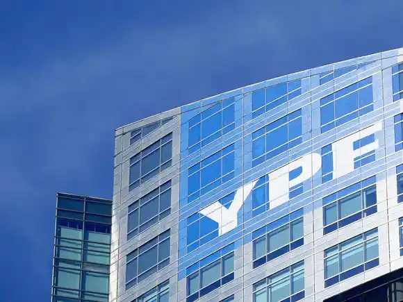 El Gobierno celebró el fallo de la Justicia de EE.UU. que suspendió la entrega de acciones