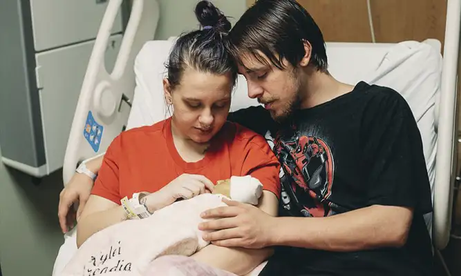 Tuvieron a su bebé sin posibilidades de sobrevivir para donar sus órganos
