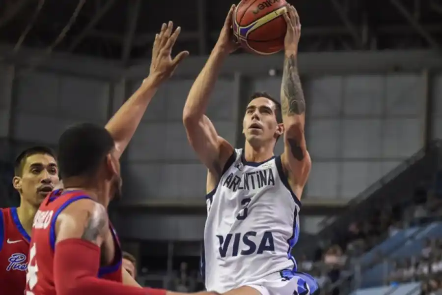 Argentina se mide con República Dominicana por Eliminatorias