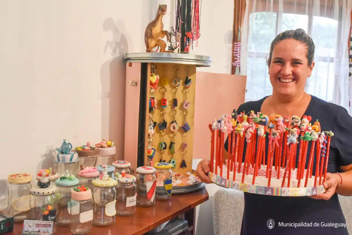 Emprendedores  La señora de los lápices está en la Feria