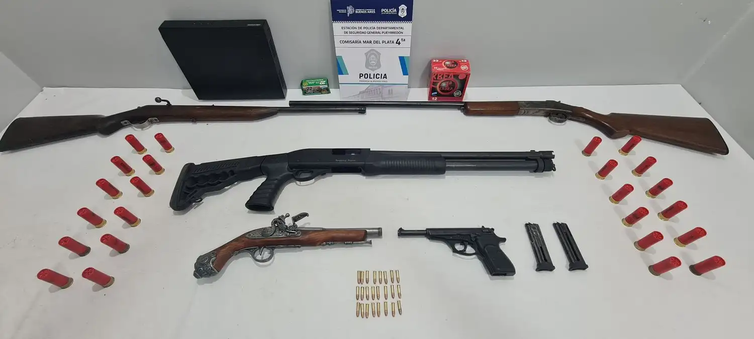 Armas secuestradas en Rawson al 4300.