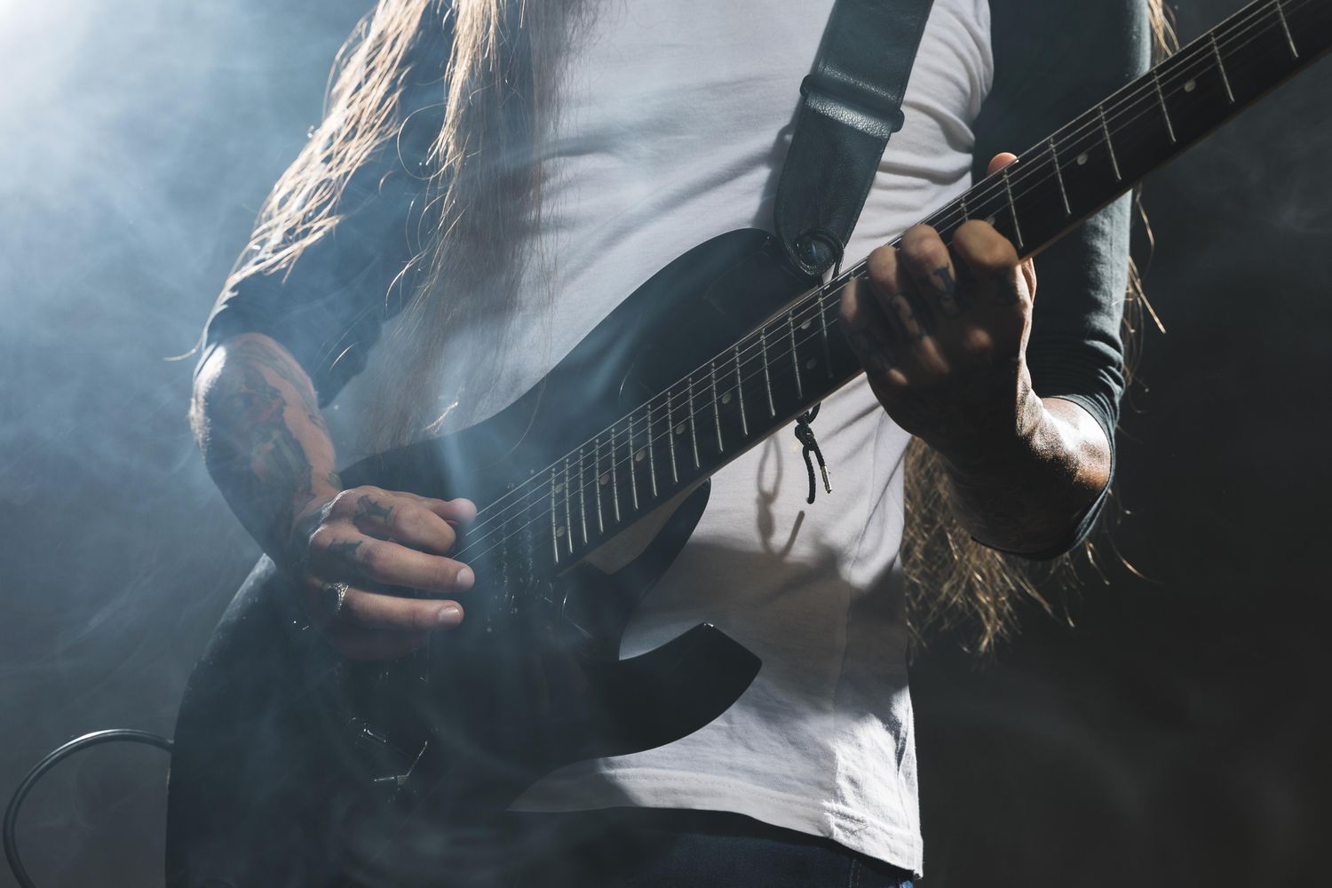 Llega un finde con mucho metal rock  y música retro