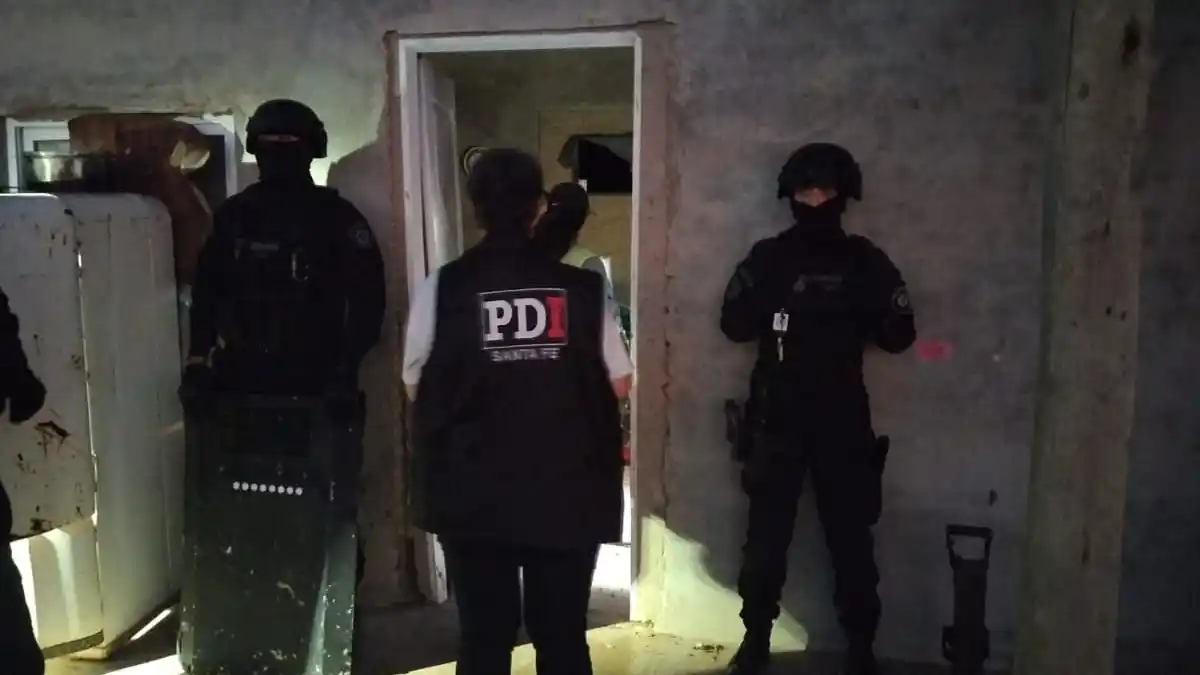 detuvieron a dos personas por microtráfico - 4