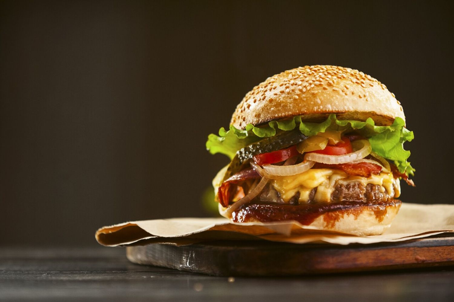 McDonald´s reanuda venta de hamburguesas tras decenas de intoxicaciones en EE. UU.