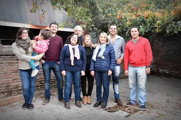 El Ateneo organizó una tarde de cine y actividades para chicos de distintos merenderos