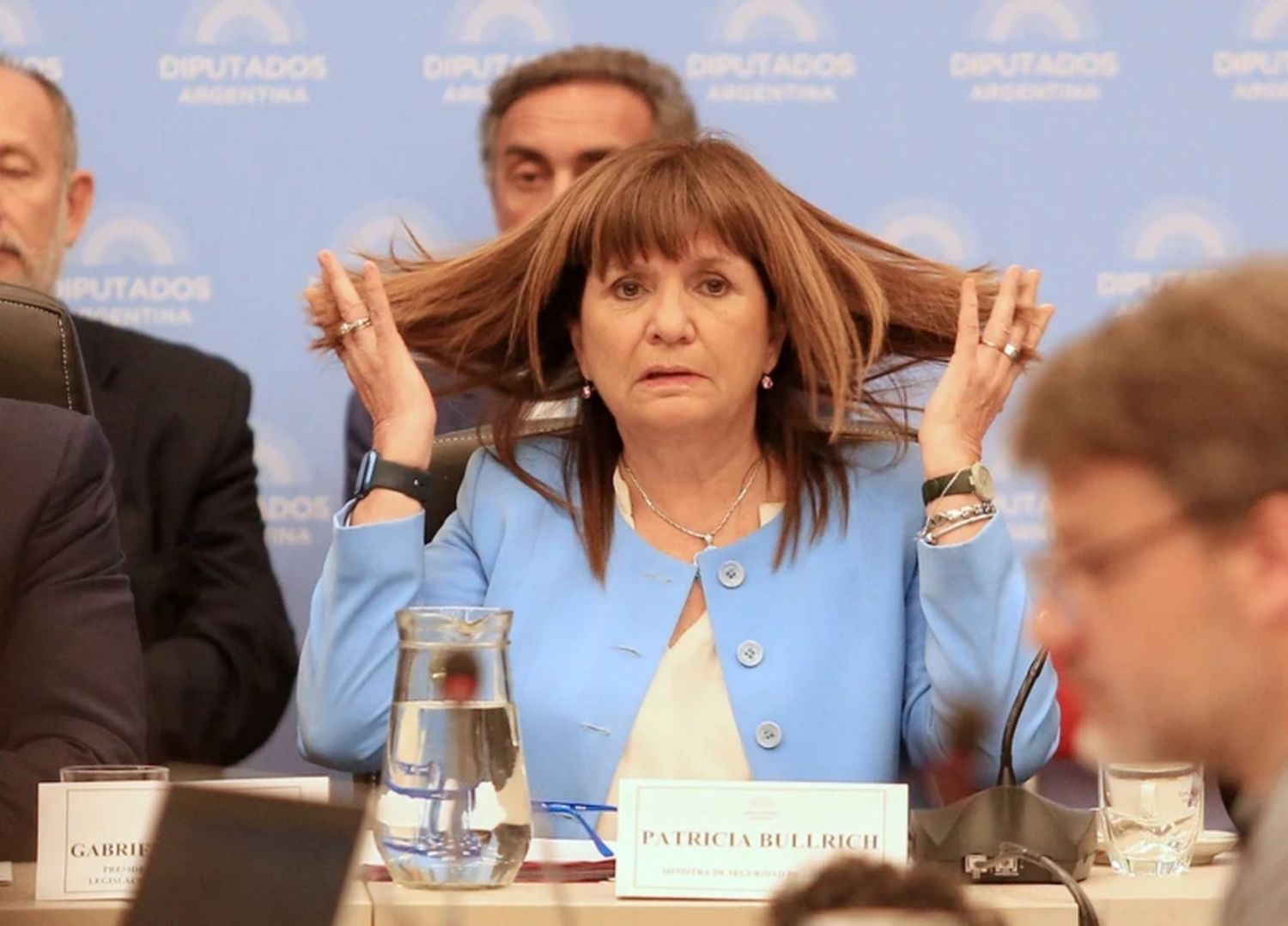 Bullrich pidió que la CGT levante el paro del 24 de enero